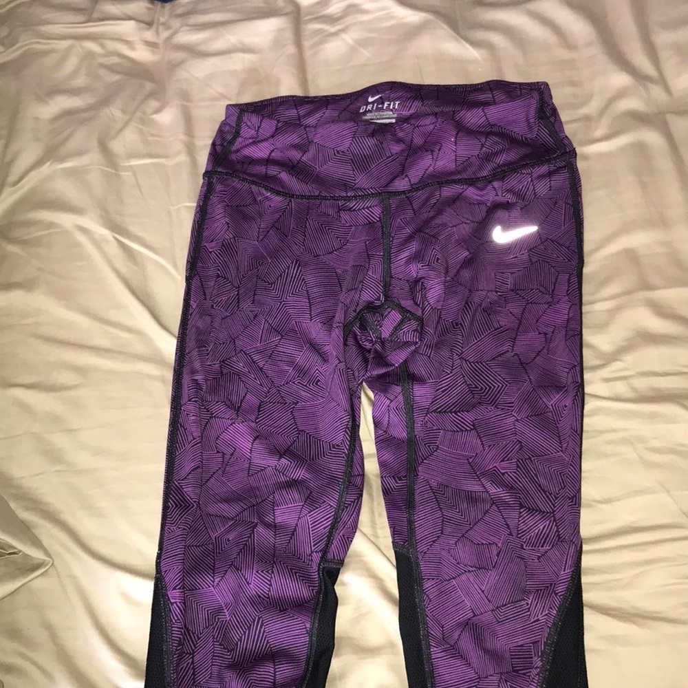 Purple Nike leggings